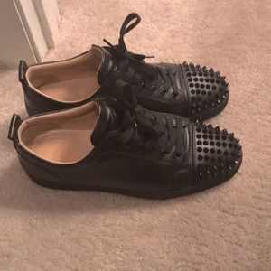 COPY - Christian Louboutin